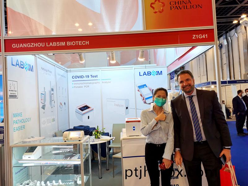 【展(zhan)會(huì )迴(hui)顧】藍勃(bo)生物(wu)精(jing)綵亮相(xiang)2022 MEDLAB Middle East